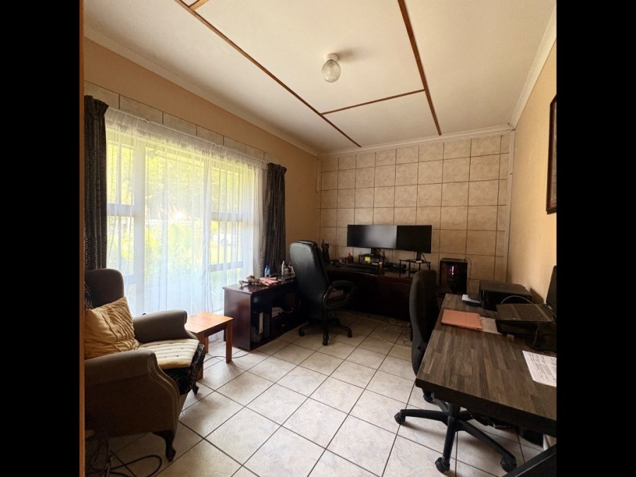 4 Bedroom Property for Sale in Stilfontein Ext 4 North West